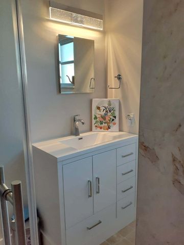 4504 NW 43rd Terrace, Tamarac, FL 33319