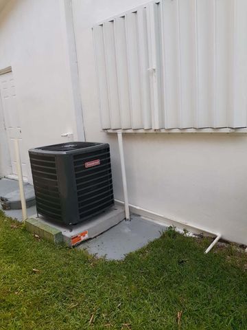 4504 NW 43rd Terrace, Tamarac, FL 33319