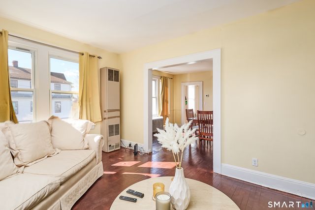 203-207 Wayne Street, Bridgeport, CT 06606