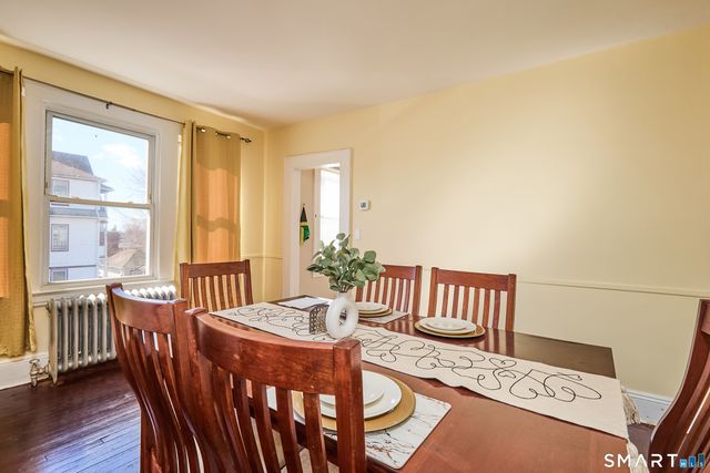 203-207 Wayne Street, Bridgeport, CT 06606