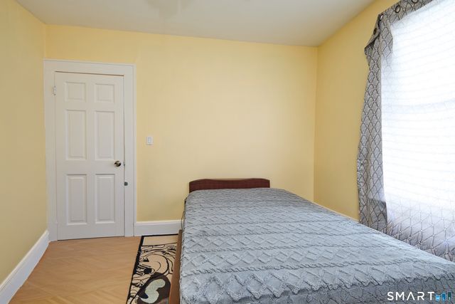 203-207 Wayne Street, Bridgeport, CT 06606