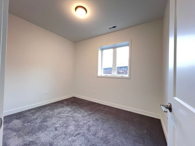 226 W 24th Street 2, Chicago, IL 60616