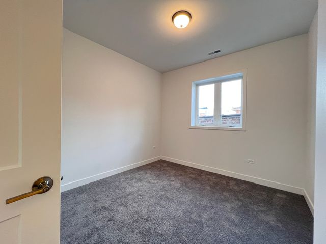 226 W 24th Street 2, Chicago, IL 60616