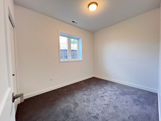 226 W 24th Street 2, Chicago, IL 60616