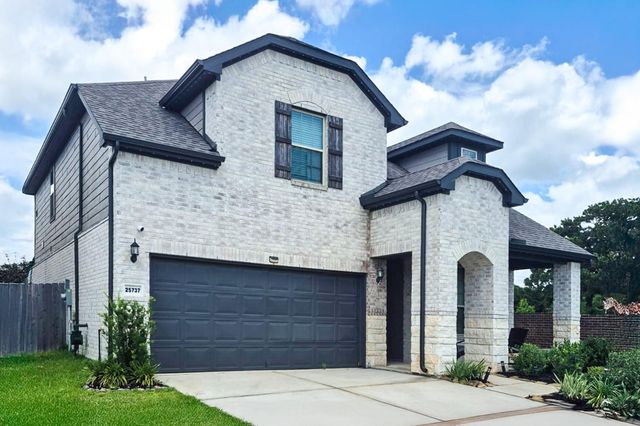 25737 Damask Drive, Magnolia, TX 77355