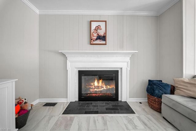73 Shannon DR, Newport News, VA 23608
