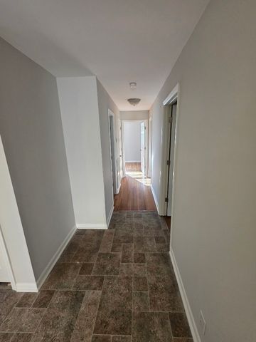 271 Southburn Dr, Hendersonville, TN 37075