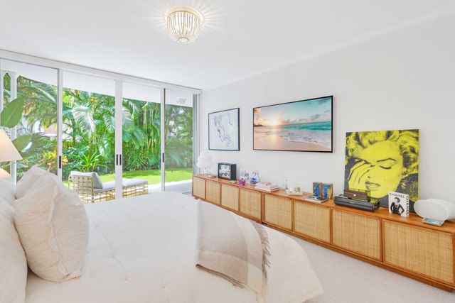 429 Australian Avenue 3, Palm Beach, FL 33480