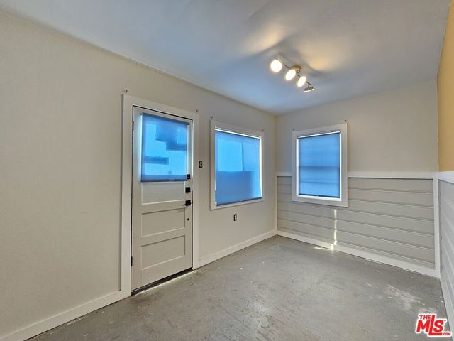 436 Ardmore Avenue D, Hermosa Beach, CA 90254