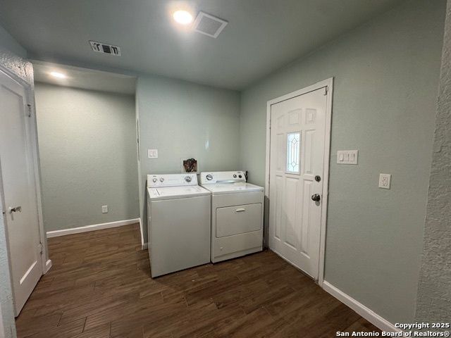 1067 RAYBURN DR, San Antonio, TX 78221