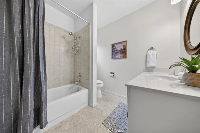 529 Oak Mill Court, Chico, CA 95926