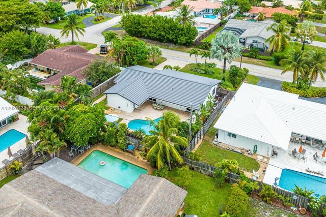 2010 NE 57th St, Fort Lauderdale, FL 33308