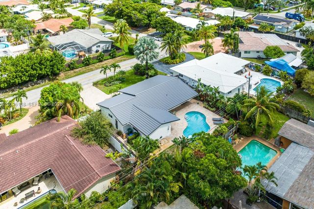 2010 NE 57th St, Fort Lauderdale, FL 33308