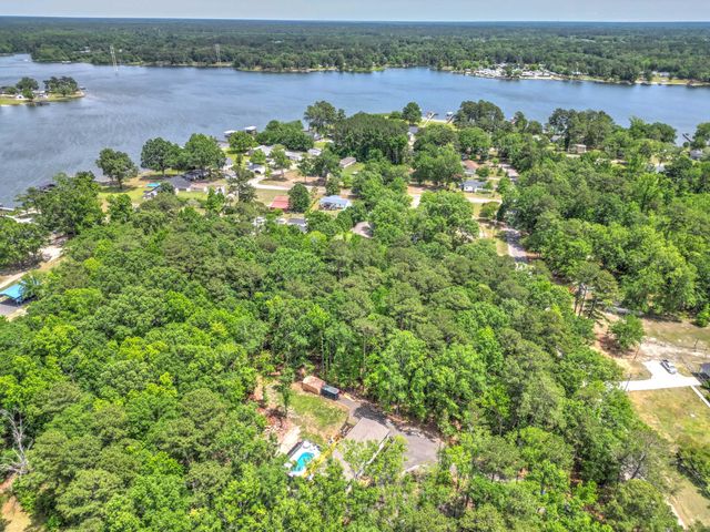 1207 Edmonds Way, Summerton, SC 29148