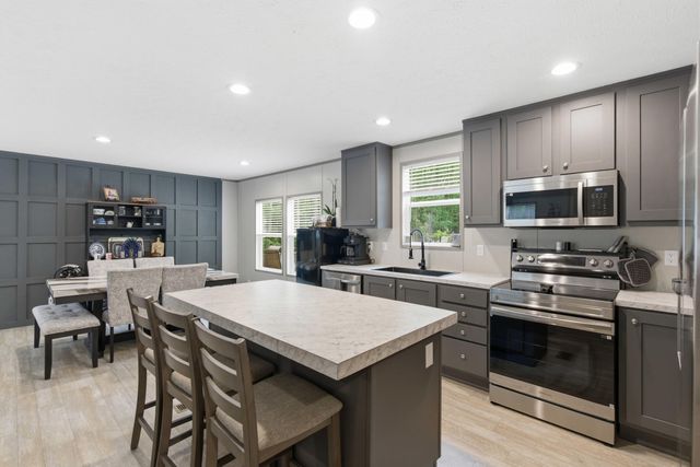 1207 Edmonds Way, Summerton, SC 29148