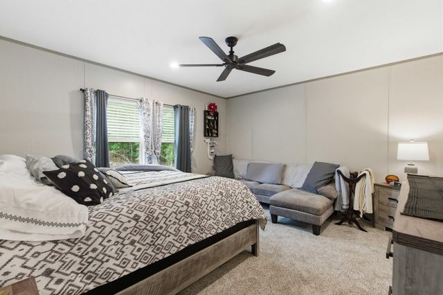 1207 Edmonds Way, Summerton, SC 29148