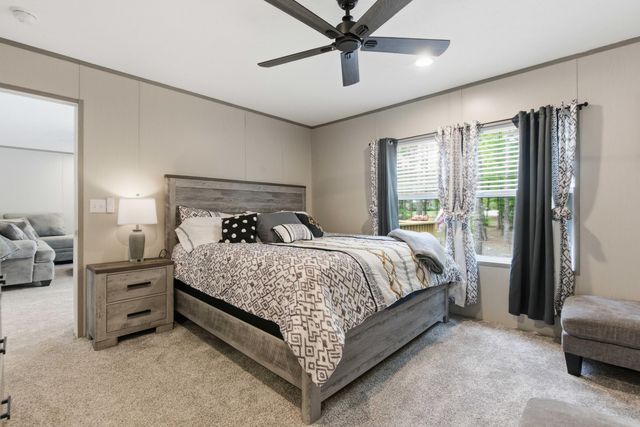 1207 Edmonds Way, Summerton, SC 29148
