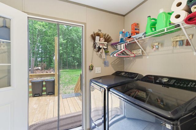 1207 Edmonds Way, Summerton, SC 29148