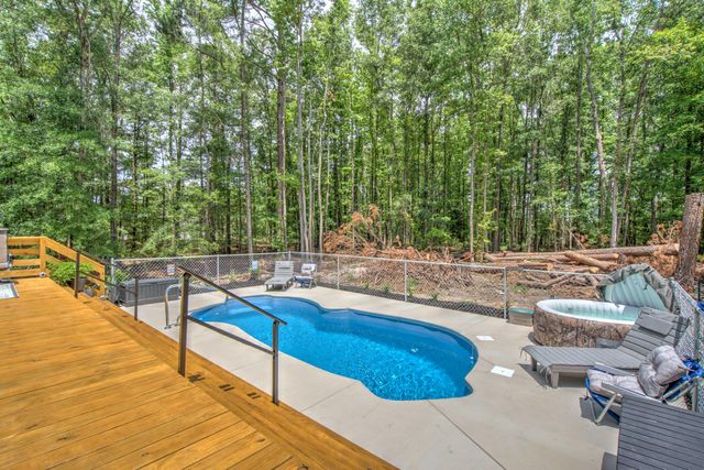 1207 Edmonds Way, Summerton, SC 29148