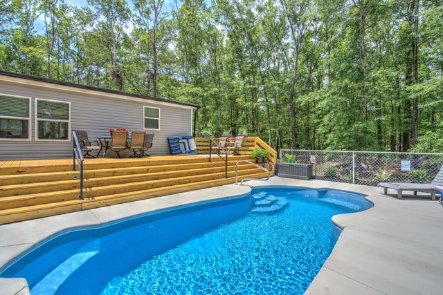 1207 Edmonds Way, Summerton, SC 29148