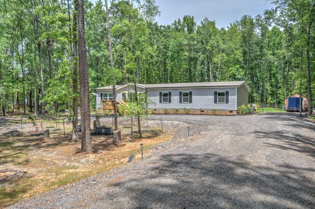 1207 Edmonds Way, Summerton, SC 29148