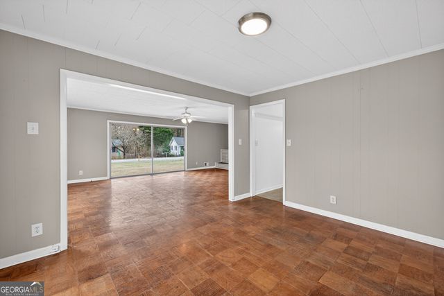 236 6th Avenue, Winder, GA 30680