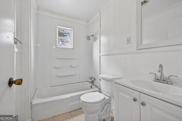 236 6th Avenue, Winder, GA 30680