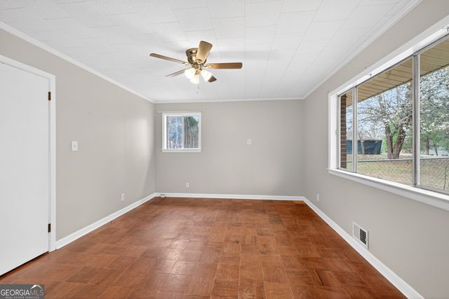 236 6th Avenue, Winder, GA 30680