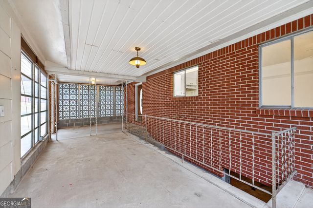 236 6th Avenue, Winder, GA 30680