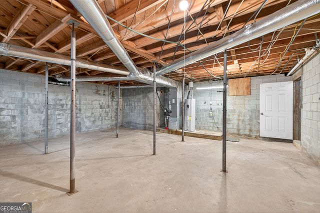 236 6th Avenue, Winder, GA 30680