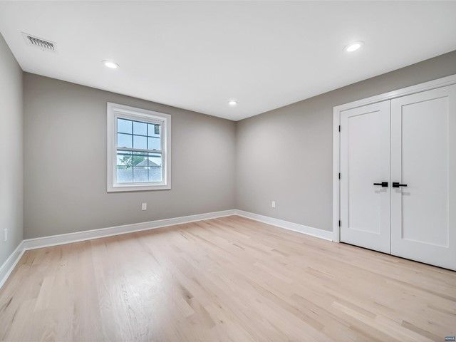 356 New Milford Avenue, Dumont, NJ 07628