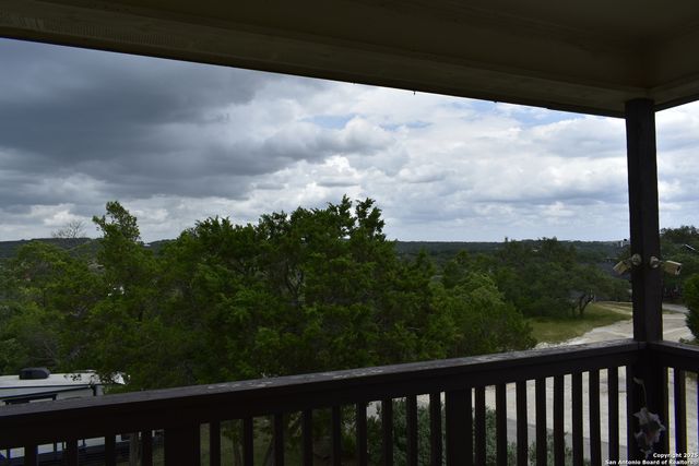 101 hillside, Spring Branch, TX 78070