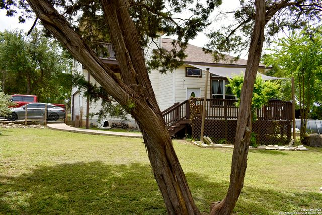 101 hillside, Spring Branch, TX 78070