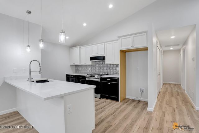 12464 W Corn Street, Houston, AK 99623