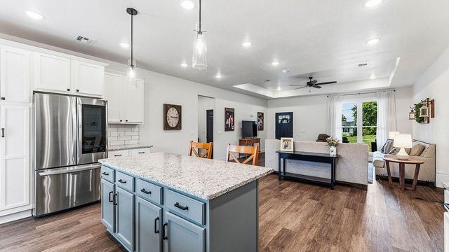 33480 State Highway 112, Seligman, MO 65745