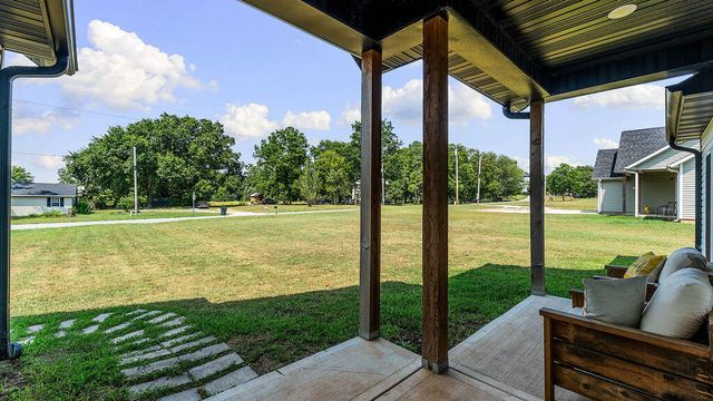 33480 State Highway 112, Seligman, MO 65745
