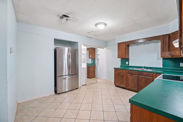 879 Pinner Pl., Myrtle Beach, SC 29577