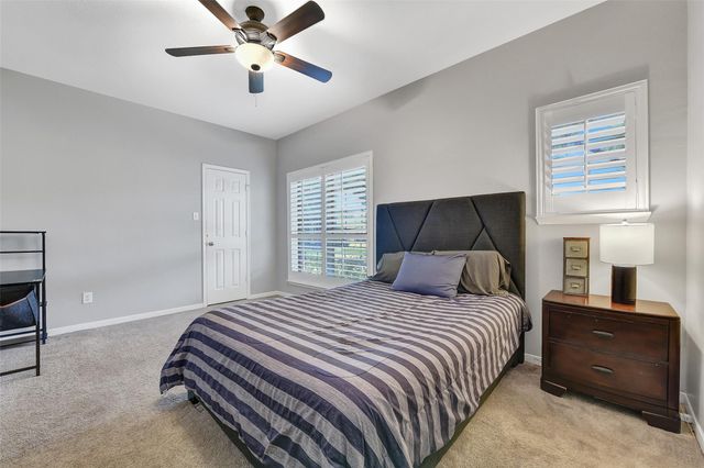 910 High Ridge Circle, Friendswood, TX 77546