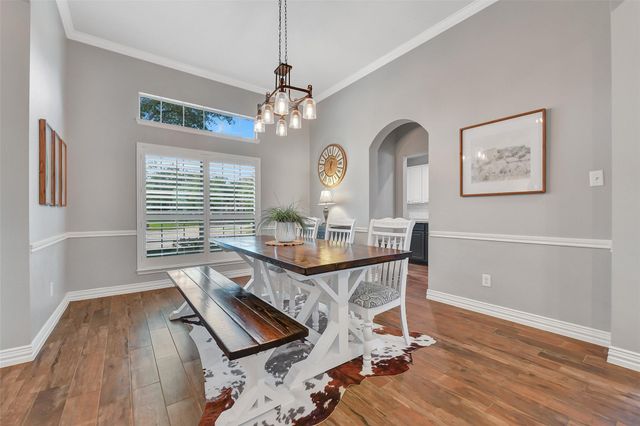 910 High Ridge Circle, Friendswood, TX 77546