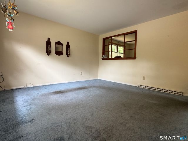 665 Bradley Street, East Haven, CT 06512