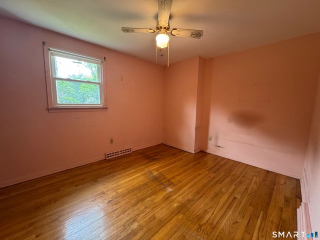 665 Bradley Street, East Haven, CT 06512