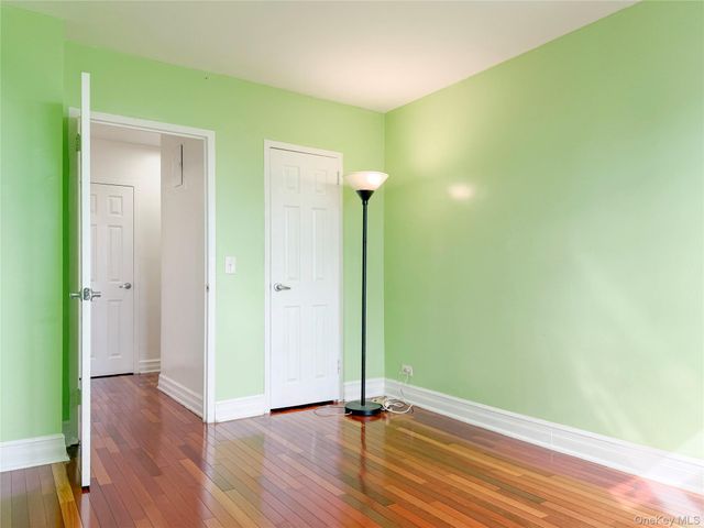 880 Boynton Avenue 9L, Bronx, NY 10473