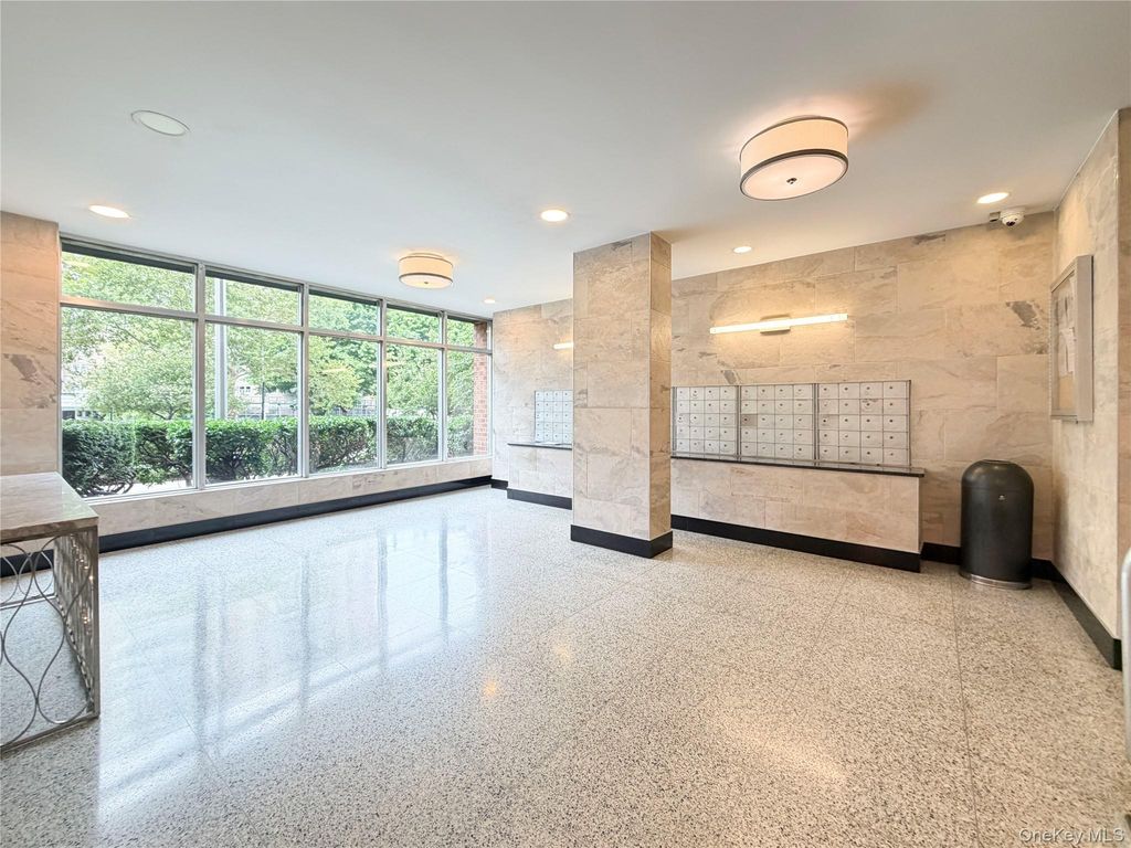 880 Boynton Avenue 9L, Bronx, NY 10473 — photo 2