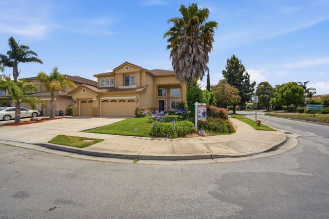 1902 Whitman Street, Salinas, CA 93906