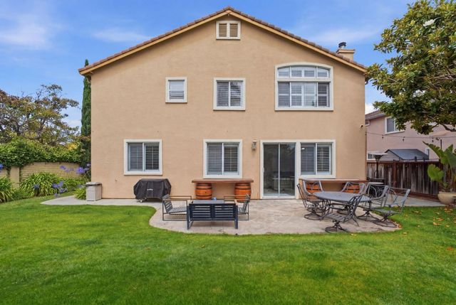 1902 Whitman Street, Salinas, CA 93906