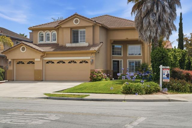 1902 Whitman Street, Salinas, CA 93906