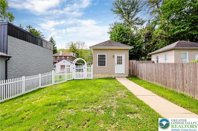 1311 West Lehigh Street, Bethlehem City, PA 18018