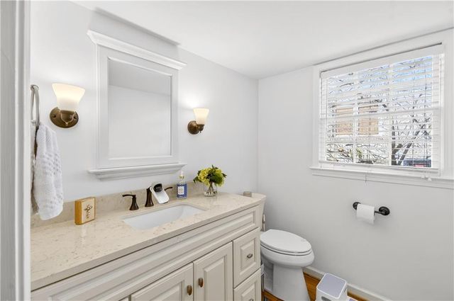 4979 Vernon Oaks Drive, Atlanta, GA 30338