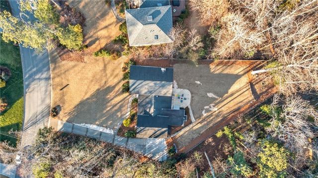 4979 Vernon Oaks Drive, Atlanta, GA 30338