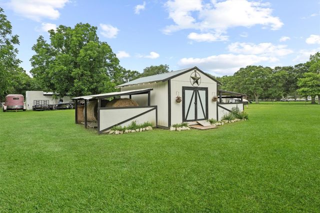 12373 Mccall Rd Road, Hamshire, TX 77622